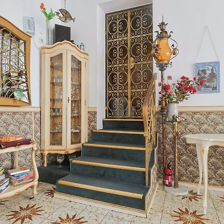 بيت للعطل Group For 20 Guests & Sauna *